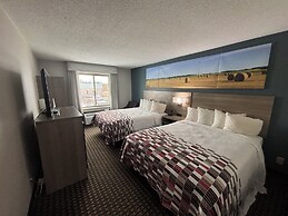Red Roof Inn & Suites Tomah
