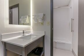 Clarion Pointe Tomah