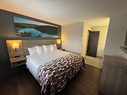 Red Roof Inn & Suites Tomah