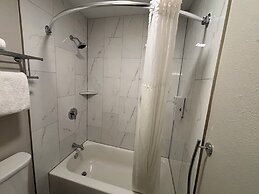 Red Roof Inn & Suites Tomah