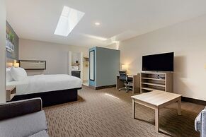 Clarion Pointe Tomah