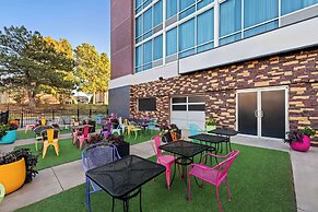 Comfort Inn & Suites Omaha Central