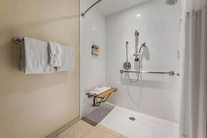 UpValley Inn & Hot Springs Napa Valley, Ascend Hotel Collection