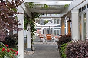 UpValley Inn & Hot Springs Napa Valley, Ascend Hotel Collection