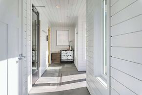 UpValley Inn & Hot Springs Napa Valley, Ascend Hotel Collection