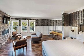 UpValley Inn & Hot Springs Napa Valley, Ascend Hotel Collection