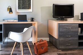 UpValley Inn & Hot Springs Napa Valley, Ascend Hotel Collection