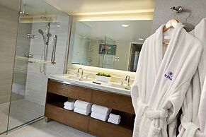 Hilton Long Beach Hotel