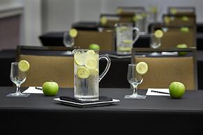 Hilton Long Beach Hotel