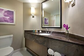 Hilton Long Beach Hotel