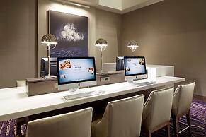 Hilton Long Beach Hotel