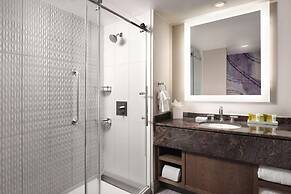 Hilton Long Beach Hotel