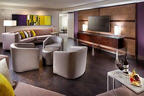 Hilton Long Beach Hotel