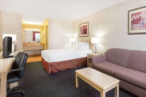 Days Inn by Wyndham Bullhead City