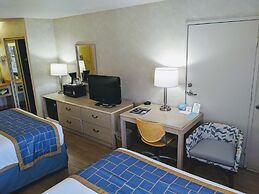 Days Inn by Wyndham Bullhead City