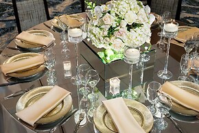 DoubleTree by Hilton Chicago - Magnificent Mile