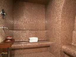 Best Western Plus Hotel Universo