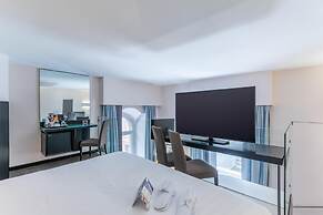 Best Western Plus Hotel Universo