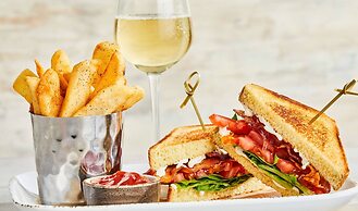 Courtyard by Marriott Rye