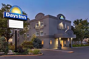 Days Inn by Wyndham Toronto West Mississauga