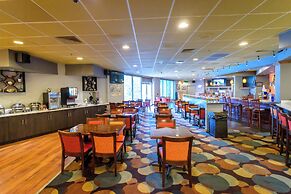 Exton Hotel & Conference Center