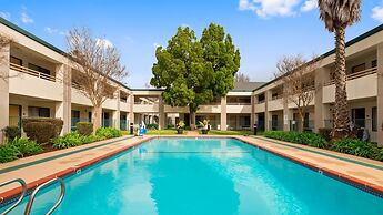 Best Western Heritage Inn