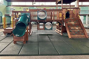 Quality Inn & Suites Coldwater near I-69