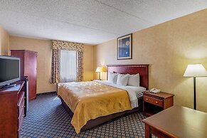 Quality Inn & Suites Coldwater near I-69