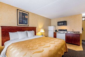 Quality Inn & Suites Coldwater near I-69