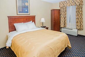Quality Inn & Suites Coldwater near I-69