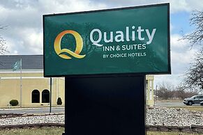 Quality Inn & Suites Coldwater near I-69