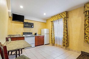 Quality Inn & Suites Coldwater near I-69