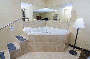 Quality Inn & Suites Coldwater near I-69