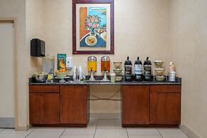 Quality Inn & Suites Coldwater near I-69