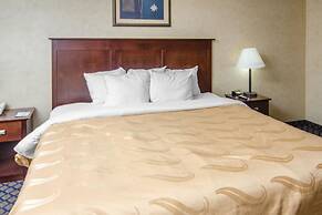 Quality Inn & Suites Coldwater near I-69