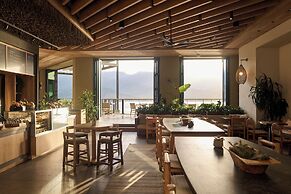 1 Hotel Hanalei Bay