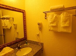 North Miami Beach Gardens Inn & Suites