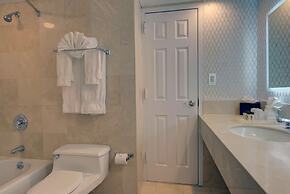 The Roslyn, Tapestry Collection by Hilton