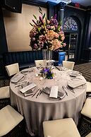 The Roslyn, Tapestry Collection by Hilton