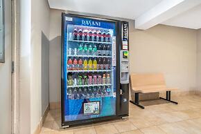 Country Inn & Suites by Radisson, Metairie (New Orleans), LA