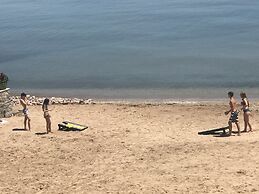 Breakers Resort & Beach Bar