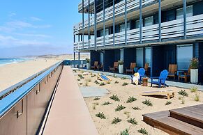 Monterey Beach Hotel, a Tribute Portfolio Hotel by Marriott