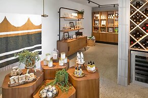Monterey Beach Hotel, a Tribute Portfolio Hotel by Marriott