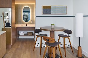 Monterey Beach Hotel, a Tribute Portfolio Hotel by Marriott