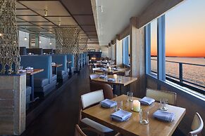 Monterey Beach Hotel, a Tribute Portfolio Hotel by Marriott
