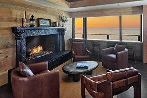 Monterey Beach Hotel, a Tribute Portfolio Hotel by Marriott