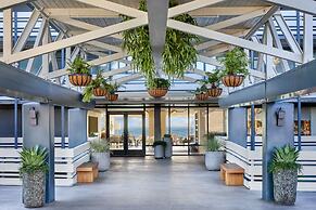 Monterey Beach Hotel, a Tribute Portfolio Hotel by Marriott