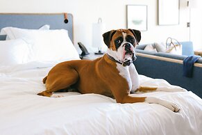 Monterey Beach Hotel, a Tribute Portfolio Hotel by Marriott