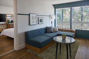 Monterey Beach Hotel, a Tribute Portfolio Hotel by Marriott
