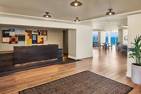 Monterey Beach Hotel, a Tribute Portfolio Hotel by Marriott